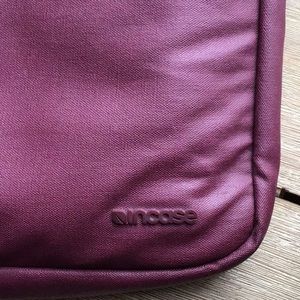 EUC Incase unique plum color computer case